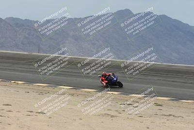 media/Nov-15-2025-Race Pace (Sat) [[8de605a2d8]]/Verified Riders/Bowl (1020am)/